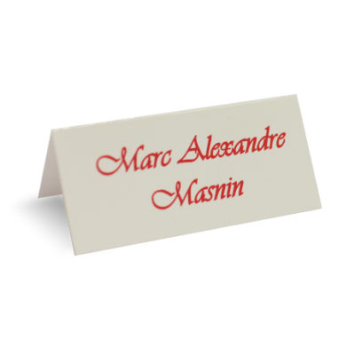 Marque-place mariage beige sur papier imprimé